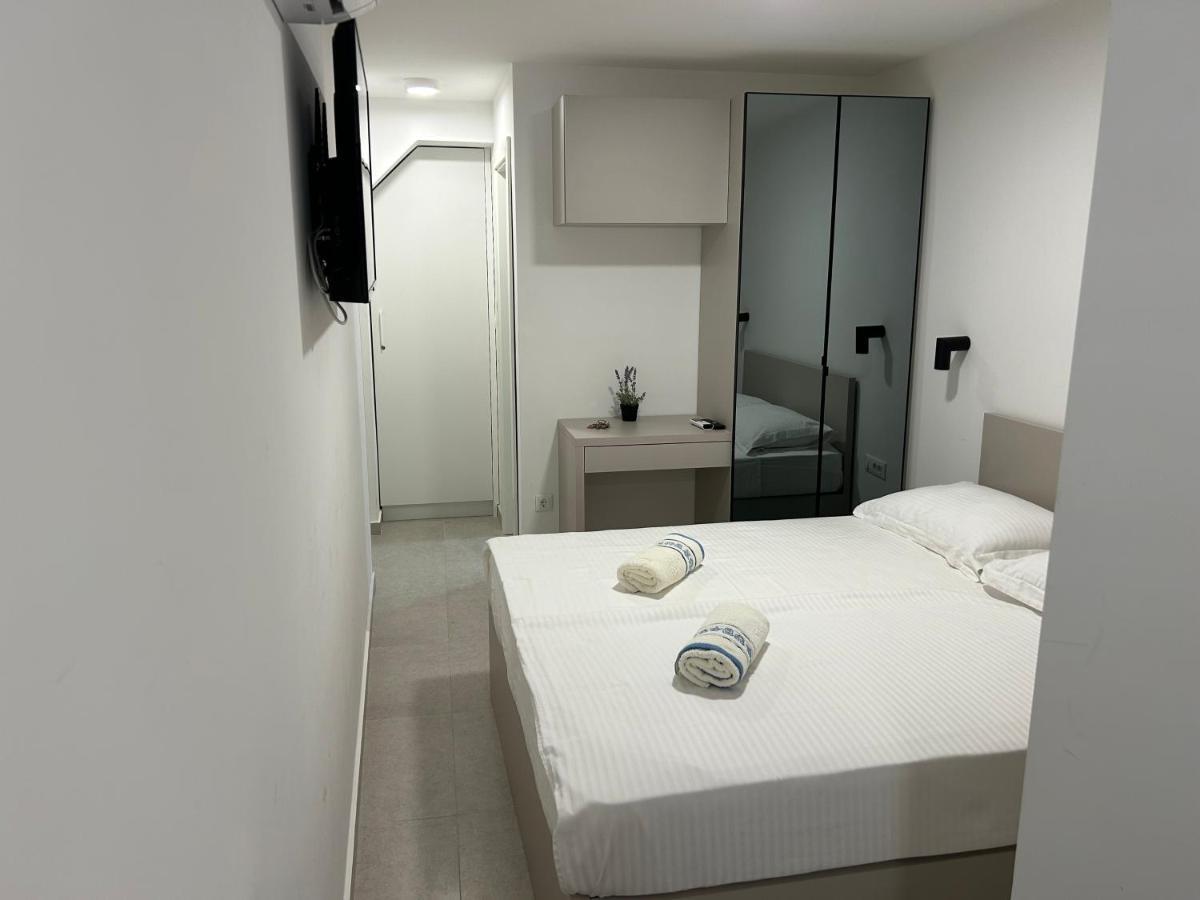 Radunica Old Town - Studio Apartment 3 Split Exteriör bild
